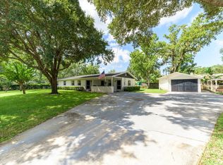 1200 Lemonwood Rd, Saint Johns, FL 32259