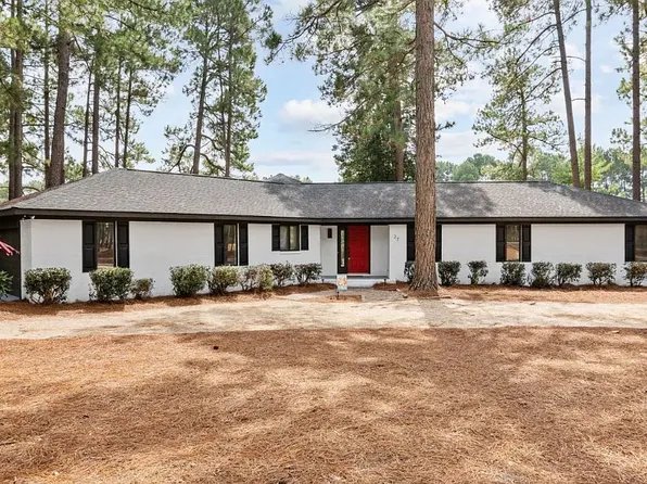 27 Richmond Rd, Jackson Springs, NC 27281