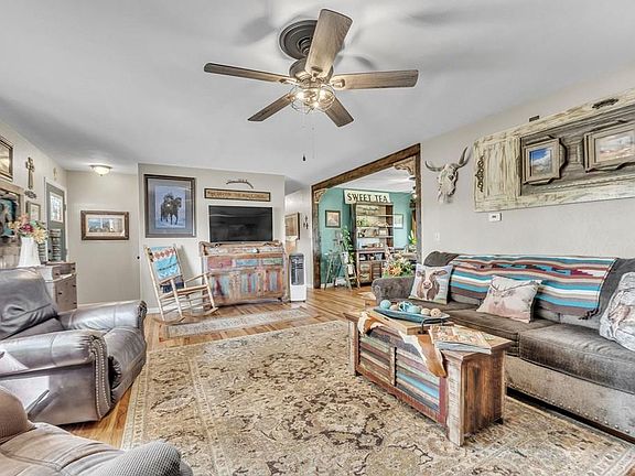 4th image of 5213 Cuerno Verde Blvd