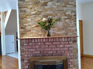 1627 W Farragut Ave #COACHHOUSE, Chicago, IL 60640