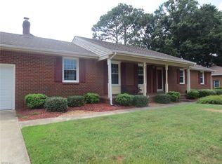 6807 Meadowlawn Dr, Norfolk, VA 23518