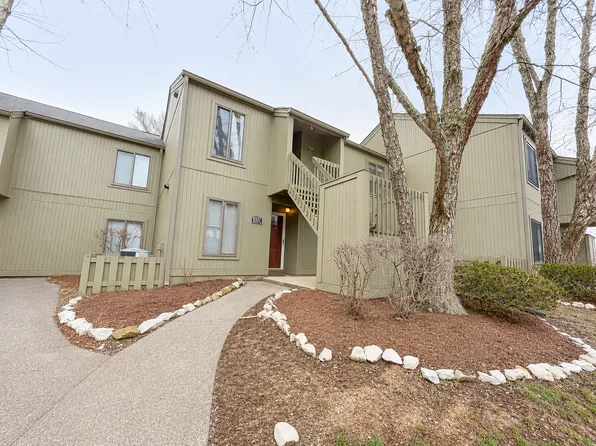 9339 S Lake Ridge Dr #177, Bloomington, IN 47401