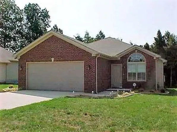 110 Ashwood Ln, Glasgow, KY 42141