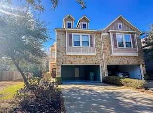 110 Cheswood Manor Dr, The Woodlands, TX 77382