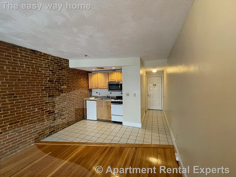 12 Mount Auburn St #5 — Photo 5