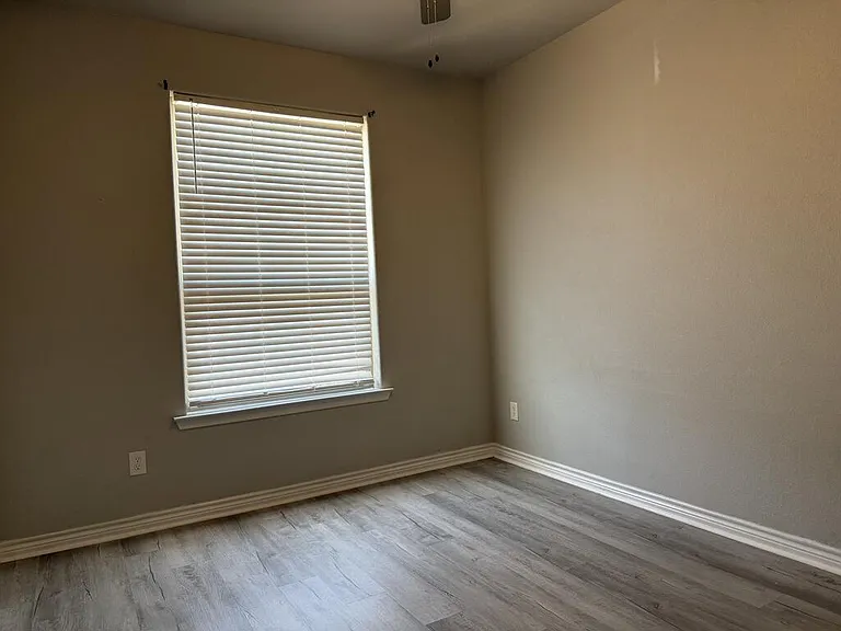 5301 Hagen Ct — Photo 6