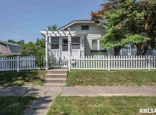 2409 16th Ave, Moline, IL 61265