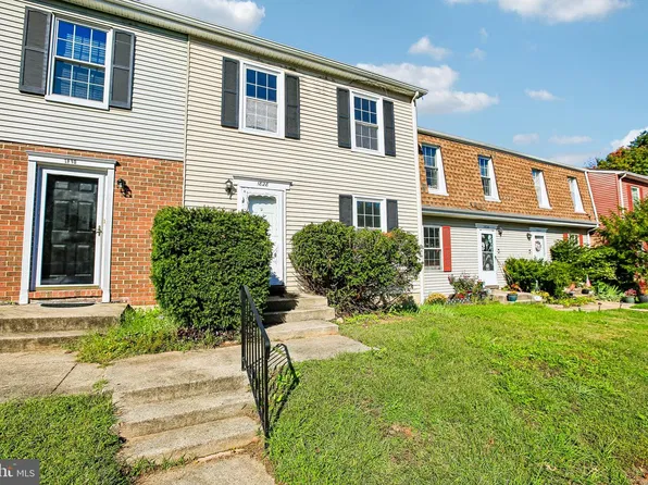 1828 Dove Ct, Severn, MD 21144