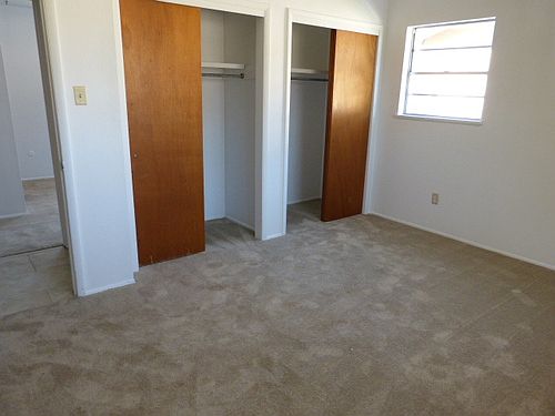 5th image of 901 Sandia Dr