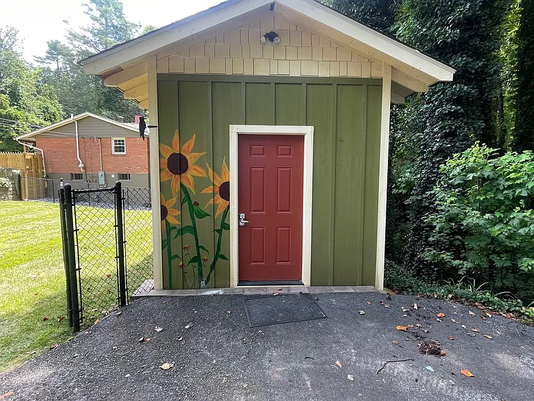 631 Probart St — Photo 19