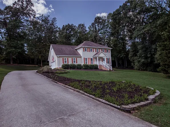 67 Washington Dr, Piedmont, SC 29673