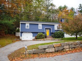40 Overlook Dr, Tewksbury, MA 01876