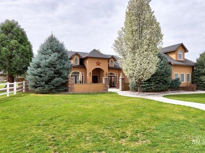 3595 W Sella Ct, Eagle, ID, 83616