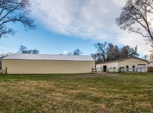 4N030 Lafox Rd, St Charles, IL 60175