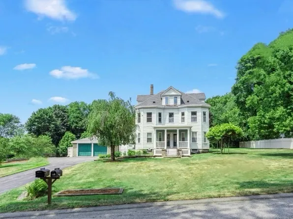 5 Infield Ave, Dracut, MA 01826