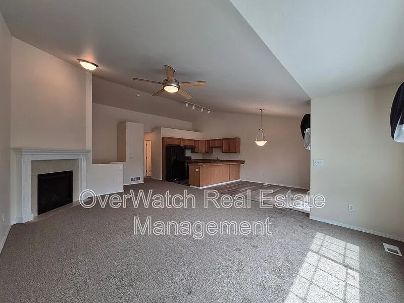 2 bed, 2.0 bath, 1443 sqft, $2,750 — Photo 1