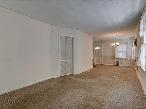5th image of 113 Wilton St