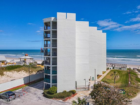 2nd image of 3405 S Atlantic Ave #303