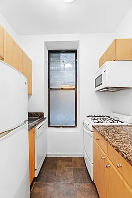 Rented by REAL New York | media 9