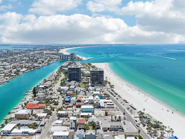 23 80th Ave, Treasure Island, FL 33706