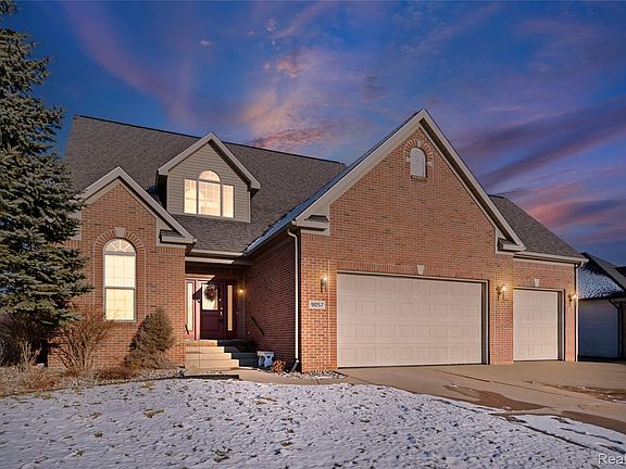 3rd image of 9057 Copper Ridge Dr