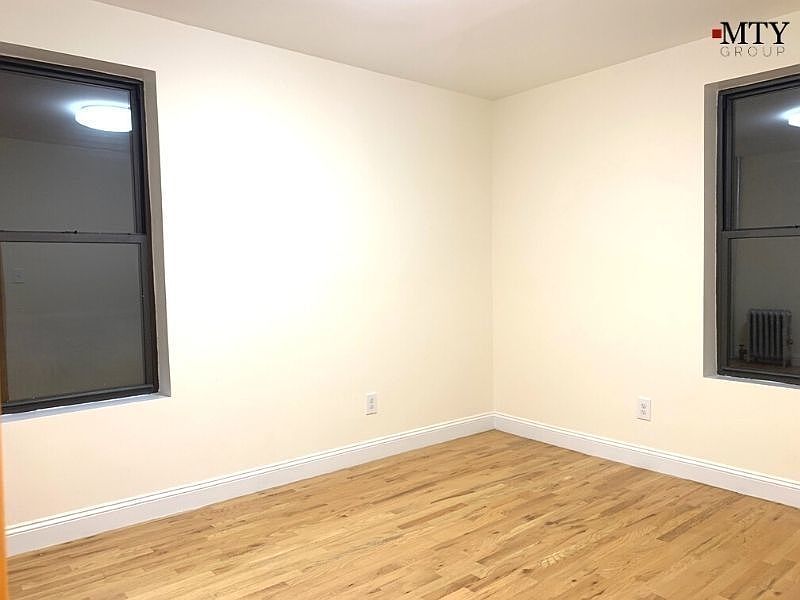 1st image of 11-24 46th Ave #2H