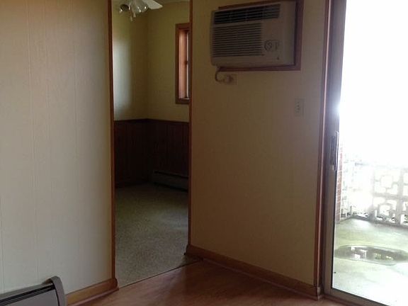 2nd image of 883 E Everly St APT 3