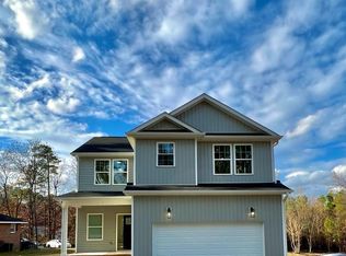 824 W Rose St, Sanford, NC 27330