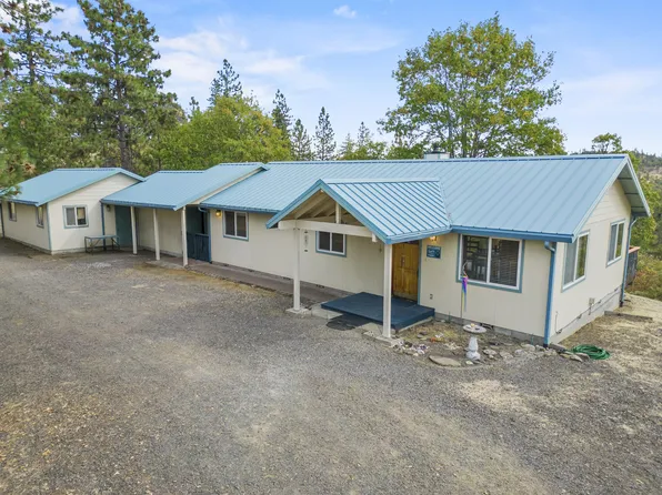 943 Leafwood Dr, Eagle Pt, OR 97524