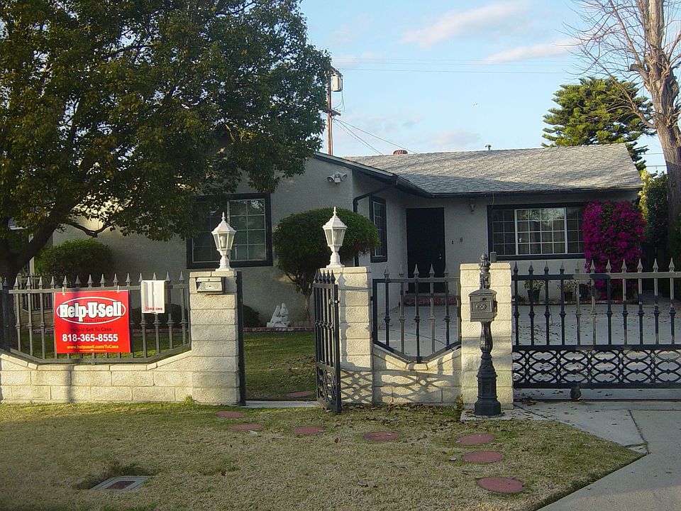 1st image of 15425 Tuba St