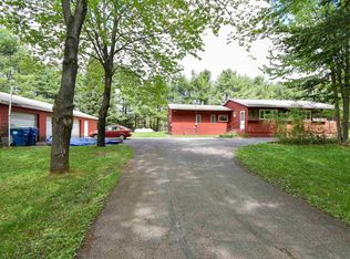 902 Rocky Ridge Dr, Stevens Point, WI 54482
