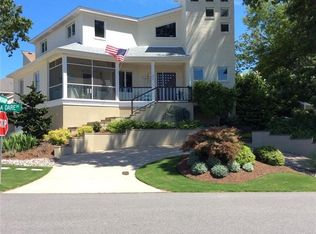 600 Virginia Dare Dr, Virginia Beach, VA 23451