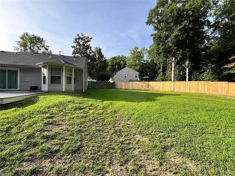 120 Misty Ridge Ln — Photo 26
