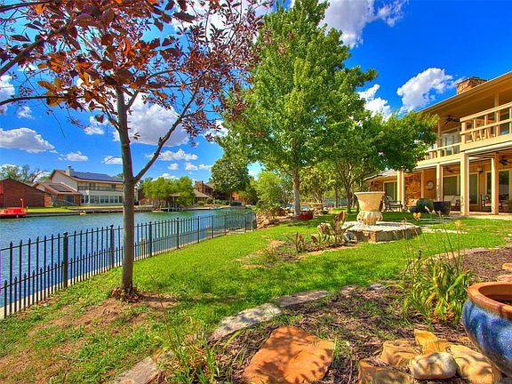 3rd image of 3606 Lakeshore Dr