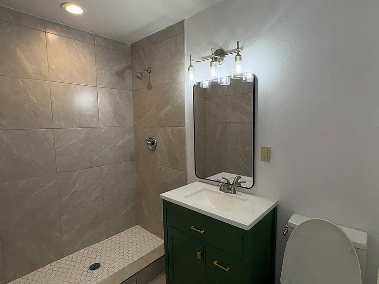 3701 Keltner Ave #32 — Photo 4