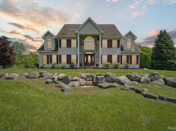 4181 Hosner Rd, Dryden, MI 48428