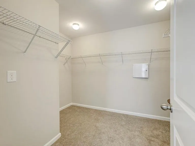 1100 Saint Pauls Parrish Ln — Photo 20