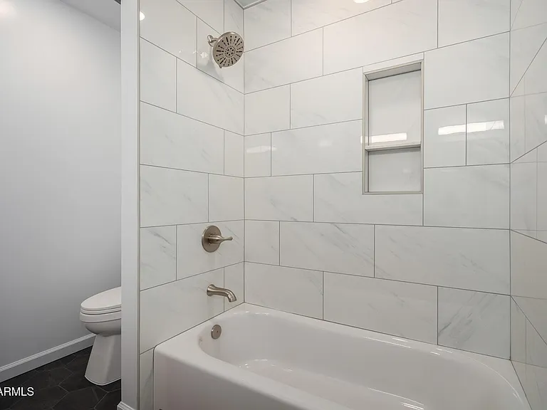 2311 W Del Oro Cir — Photo 21