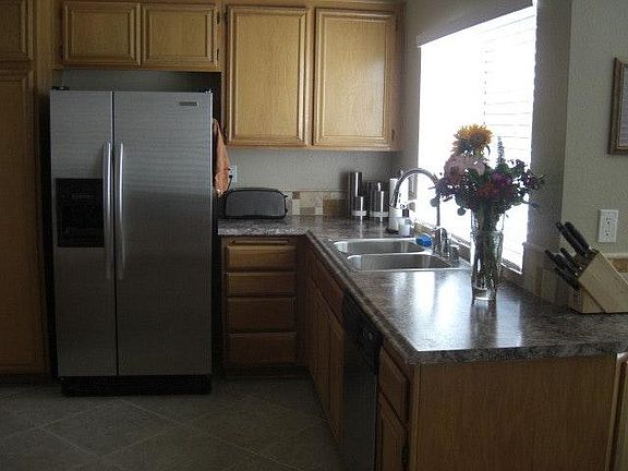 3rd image of 24887 Oxley Ct