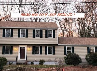 96 Kerry Ln, Northbridge, MA 01534
