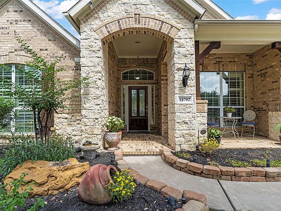 3rd image of 14702 Bronze Finch Dr