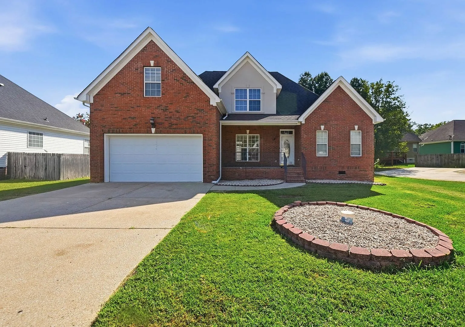 East Brainerd Home- 4 beds! — Photo 1