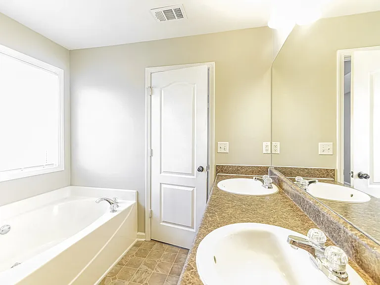 237 Summergate Ln — Photo 12