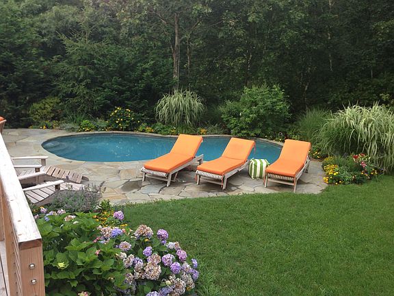 4th image of 23 Lakeview Dr