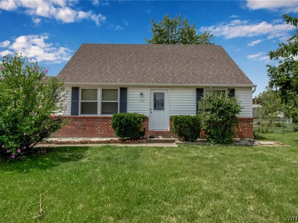194 Tracey Ln, Grand Island, NY 14072