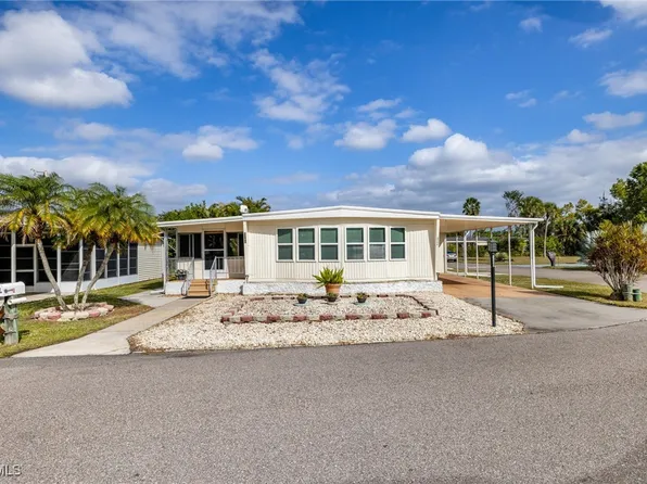 5744 Captain John Smith Loop, North Fort Myers, FL 33917