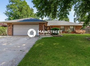 1315 W Aries Rd, Edmond, OK 73003