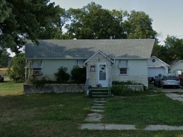 807 W Park Ave, Plainview, NE 68769