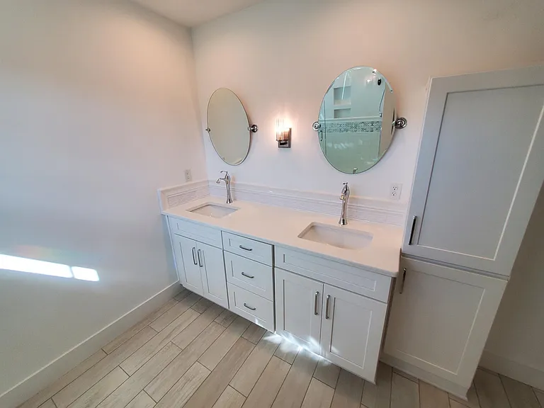 261 Woodcrest Ct — Photo 12