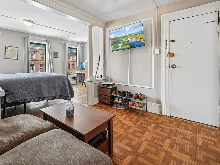 519.5 Manila Ave #2 — Photo 3